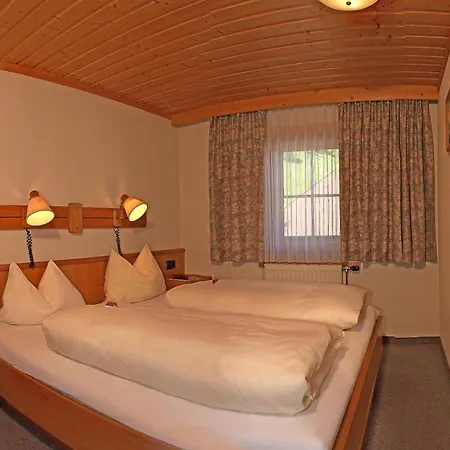 Mini-hôtel Islitzer 3*